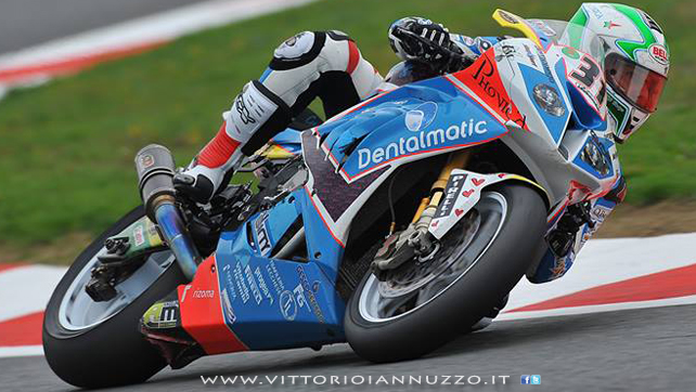 Vittorio_Iannuzzo_Grillini_Dentalmatic_SBK_BMW_S1000RR_Superbike_2013_Francia_Magny_Cours_06