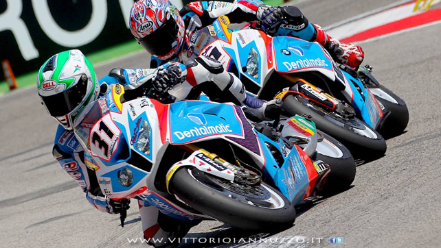 Vittorio_Iannuzzo_Grillini_Dentalmatic_SBK_BMW_S1000RR_Superbike_2013_Italia_Imola_50
