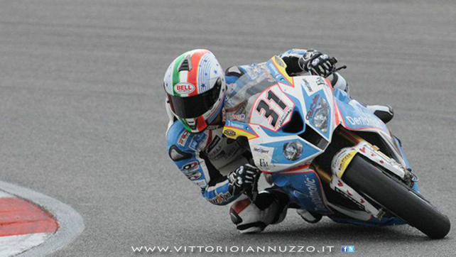 Vittorio_Iannuzzo_Grillini_Dentalmatic_SBK_BMW_S1000RR_Superbike_2013_Portogallo_Portimào_03