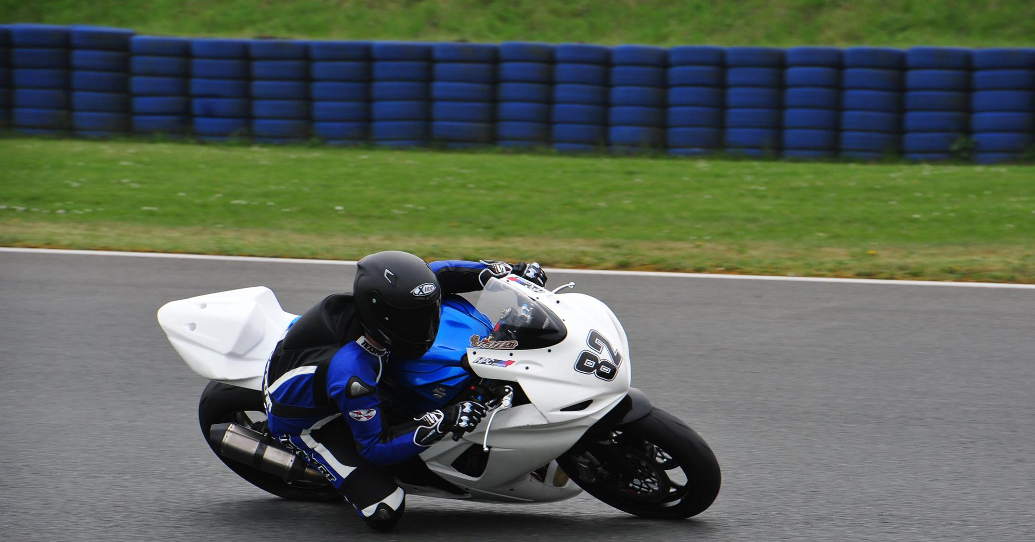 Vittorio_Iannuzzo_IDM_Supersport_HPC_Power_Suzuki_Germania_2014_Test_02