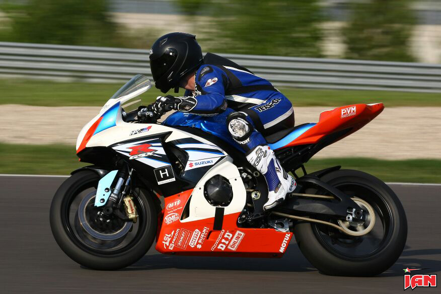 Vittorio_Iannuzzo_IDM_Supersport_HPC_Power_Suzuki_Germania_2014_Test_Lausitzring_09