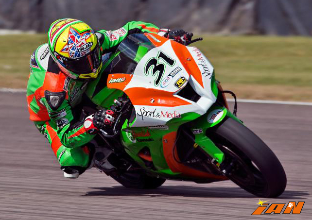 Vittorio_Iannuzzo_BSB_British_Superbike_MCE_Gearlink_Kawasaki_Ninja_ZX10_1000_Pirelli_Inghilterra_2016_Foto_Thruxton